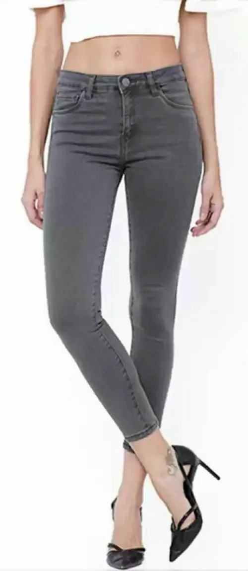 Havoc Women Light Grey Solid Denim Jeans
