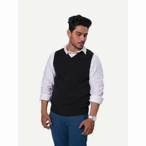 Rad Prix Men Black Oversized Sleeveless Sweater