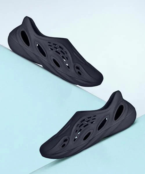 Aqualite Navy Blue Clogs For Men