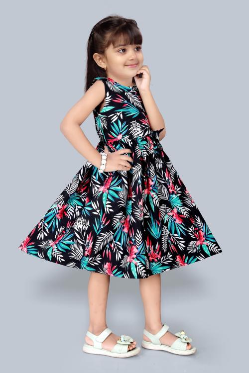 Manaitri Girls Multicolor Crepe Knee Length Casual Dress (3-4 Years)