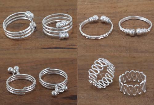 GoldFish Stylish Adjustable Toe Ring for Women