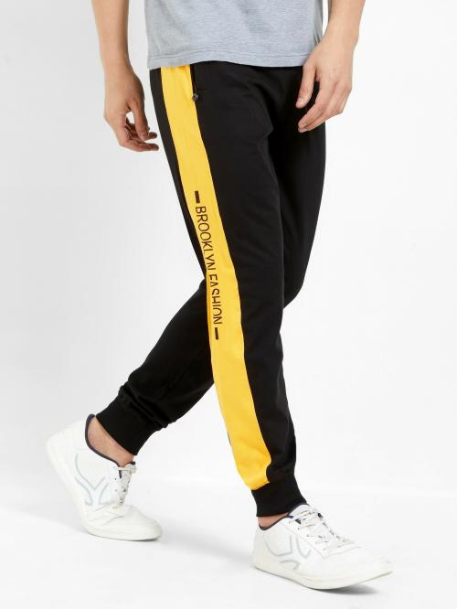 Maniac Men's Black Cotton Joggers