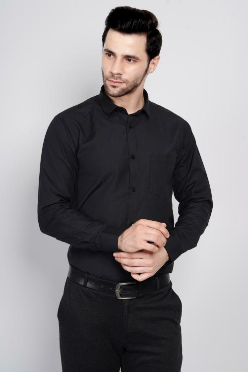 Diamond Bird Men Black Solid Cotton Blend Formal Shirts (39)