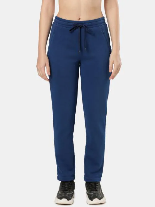 Jockey Style U110 Women's Super Combed Cotton Rich Fleece Fabric Relaxed Fit Trackpants With Zipper Pockets - Navy Peony