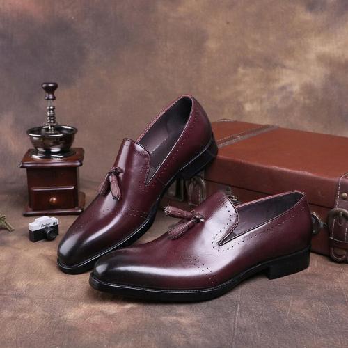 The Royale Peacock Burgundy Leather Tassel Loafer Shoes for Men (Purple)