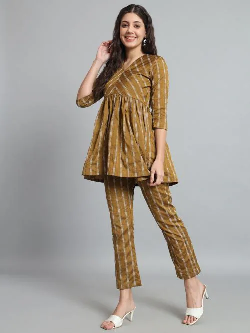 Fab Fashion Women Ethnic Top Pant Set ()