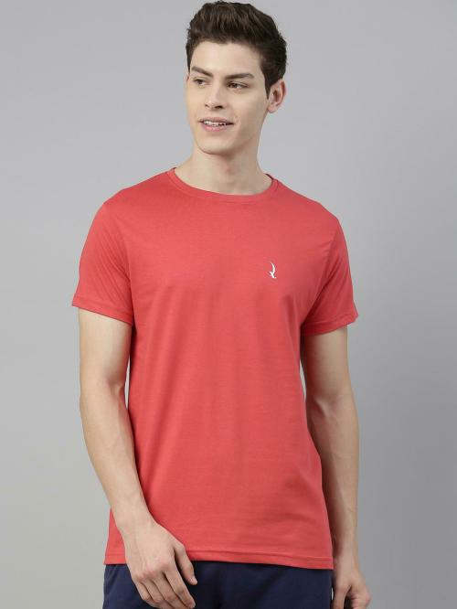 Quarantine Men's Red Solid Half Sleeve Cotton T-Shirt