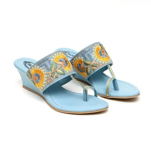 THE ARWAH -Women Floral Embroidered Toe-Ring Flat Sandals (Sky Blue)