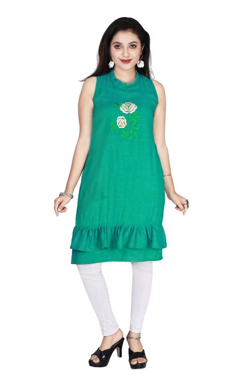 GOODPOINT STYLISH WOMEN GREEN COLOUR COTTON BLEND KURTI