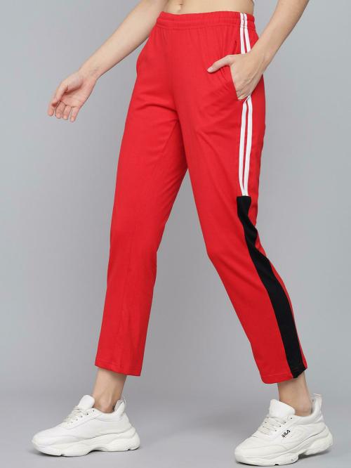 Q-Rious Women Red Striped Single Track Pants