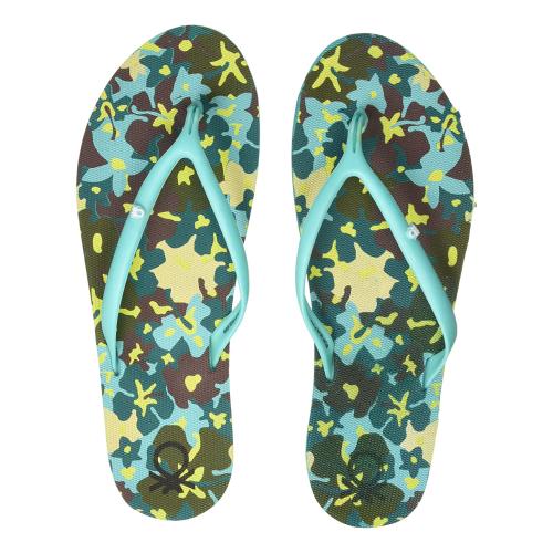 United Colors of Benetton Basic III Women Flip Flops slippers Green