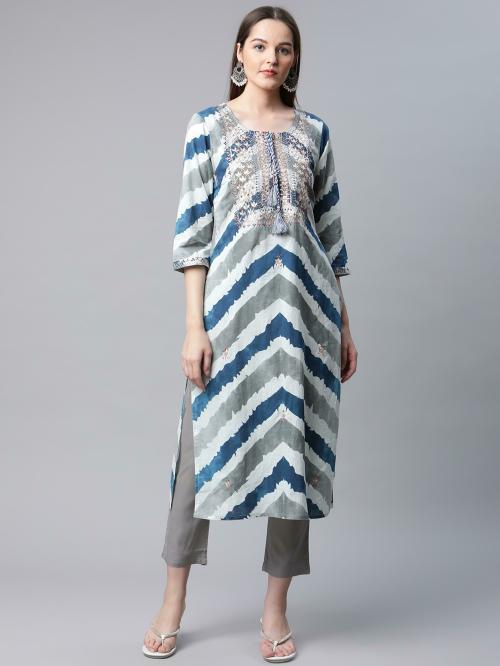 AMIRA'S INDIA ETHNIC WEAR Womens Printed Embroidered Straight Kurta Pant Set (Teal Blue)