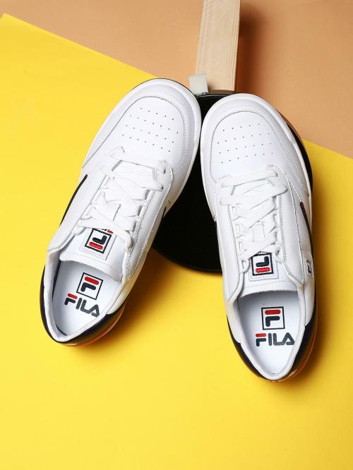 FILA Men RAY TRACER APEX White Sneakers