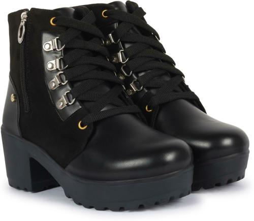 Zapatoz Women Black Boots