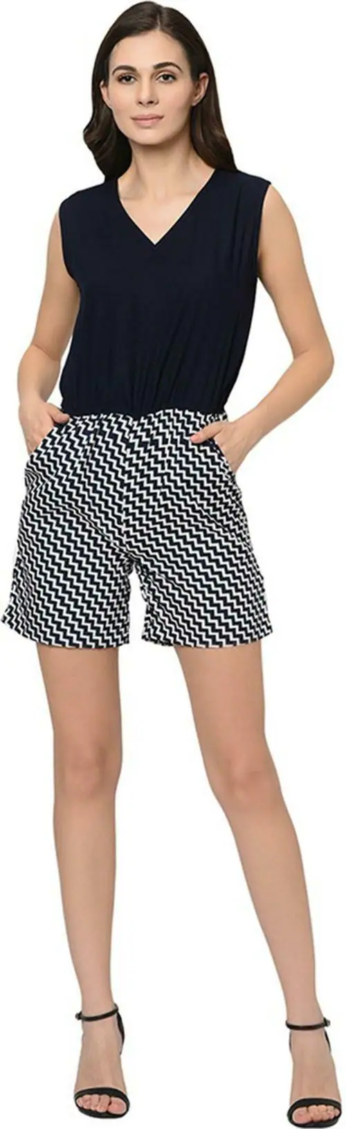 Lilyn Women Blue Chevron Crepe Jumpsuit (size M)