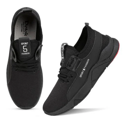 BLACK RUNNING SHOES