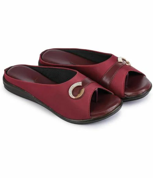 Rimboll Maroon Flat Sandals for Women