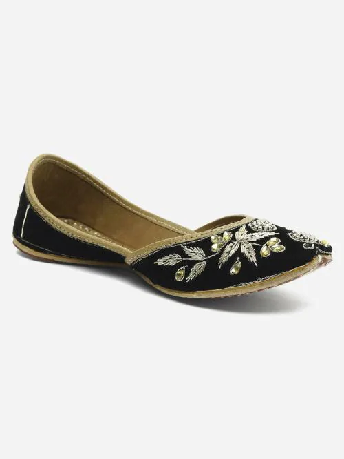 GlamStory Handcrafted Pure Leather Embellished Punjabi Jutti