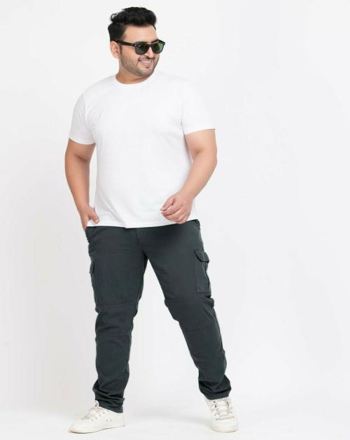 IVOC Men Dark Grey Regular Fit Solid Cargo Trousers