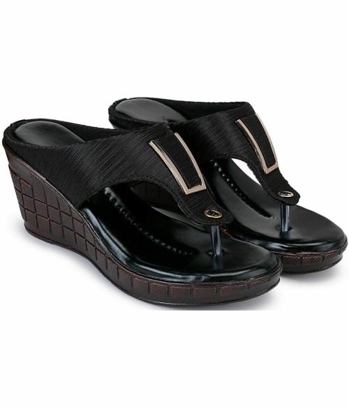 Rimboll Black Wedges for Women