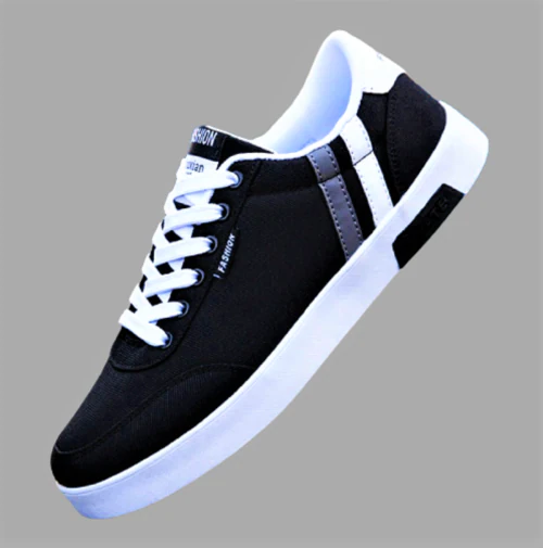 trending luxury fashionable casual sneaker shoes black
