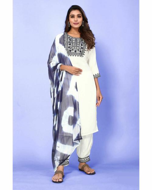 Happy Design Women Off White Viscose Blend Kurta Pant Dupatta Set