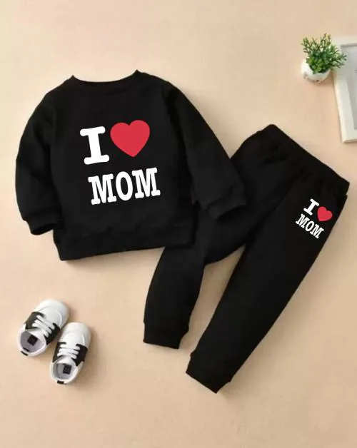 GUDPIG Baby Boys I Love Mom Tshirt And Pant Set (Pack of 1)