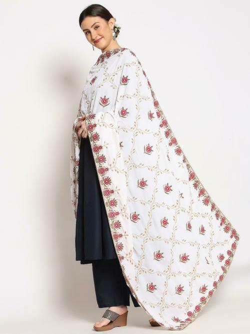 Dupatta Bazaar Women White Embroidered Velvet Dupatta
