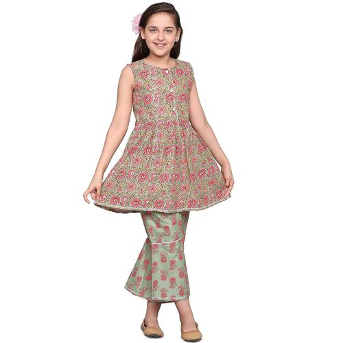 Curly Tales Girls Olive Green Printed Cambric Cotton Kurta With Sharara (11 Years-12 Years)