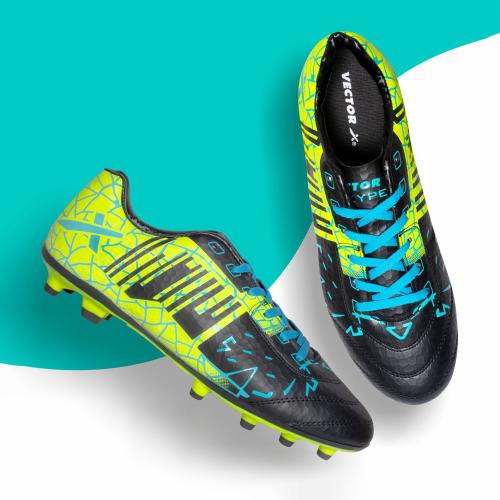 Vector X Skyper Football Shoe/Studds for Men(Black-Green)