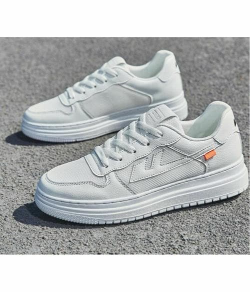 Robbie Jones White Sneakers for Men