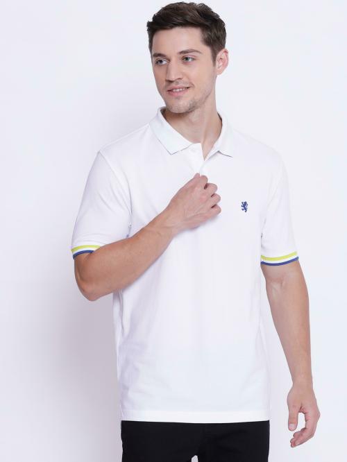 Red Tape Men 100% Cotton Solid Collar Casual T-shirt