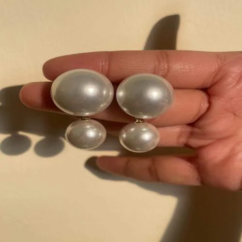 ZAISHA Big Pearl Stud Earrings