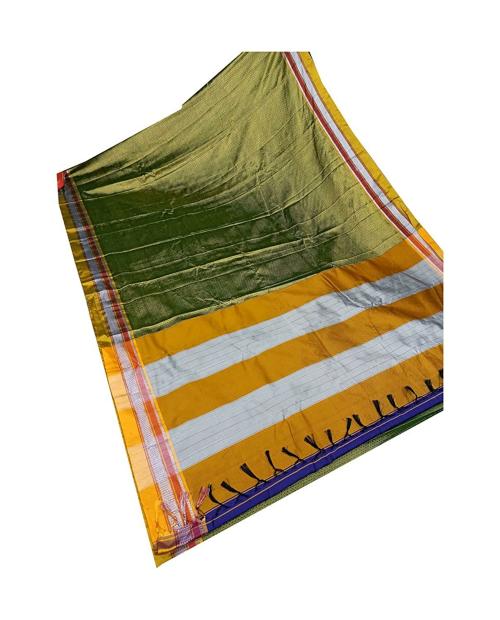 Spewim Women Green, Yellow Solid Cotton Saree