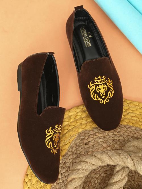 Fashion Victim men slip on loafers