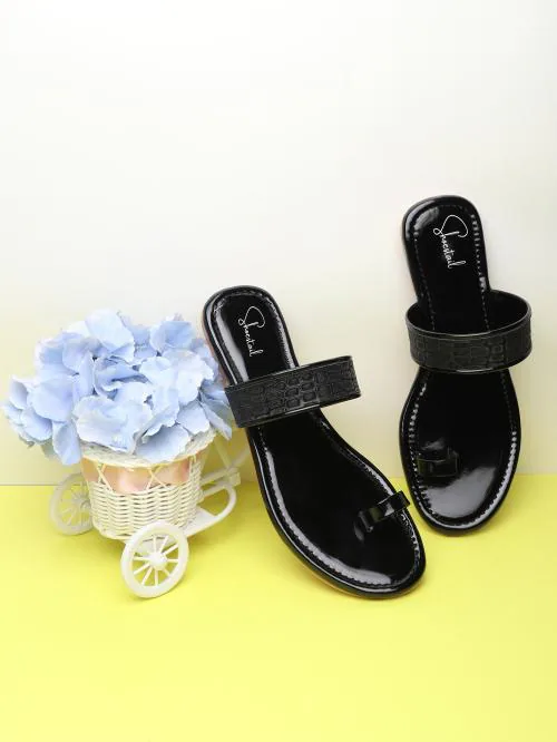 Shoestail Black Flats