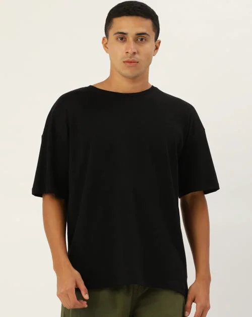 Bene Kleed Men Black Oversized Solid T-Shirt