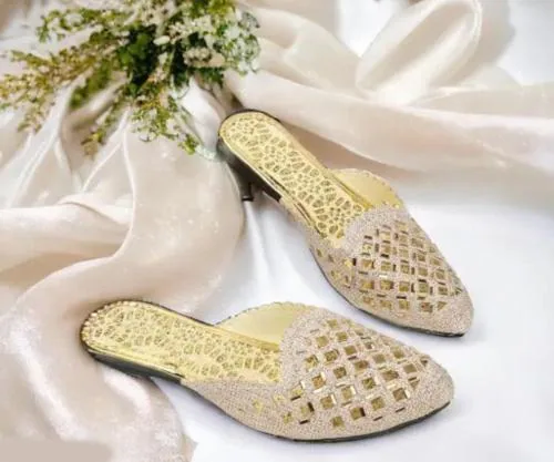 Shoe Lab Flat Sandals for Women || Sandals for Women|| Non Returnable Gold