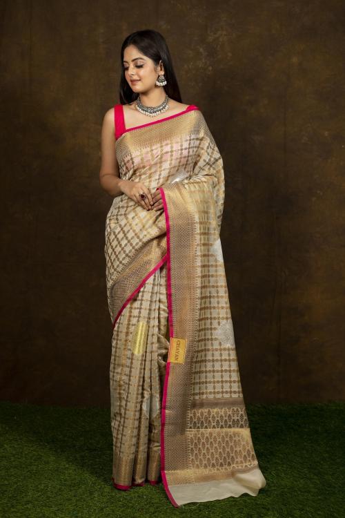 Chayan White & Golden Colored Women's Banarasi Saree With Blouse Piece