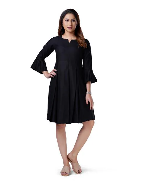 Charcoal Fashion Women's Black Pleated Fit & Flare Dress