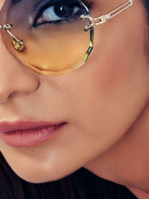 Women Dark Blue Wave Rimless Sunglasses