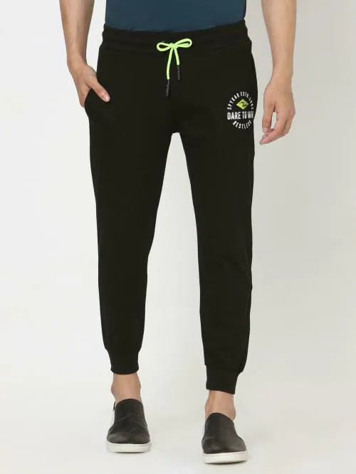Spykar Men Black Blended Regular Fit Ankle Length Joggers Pant