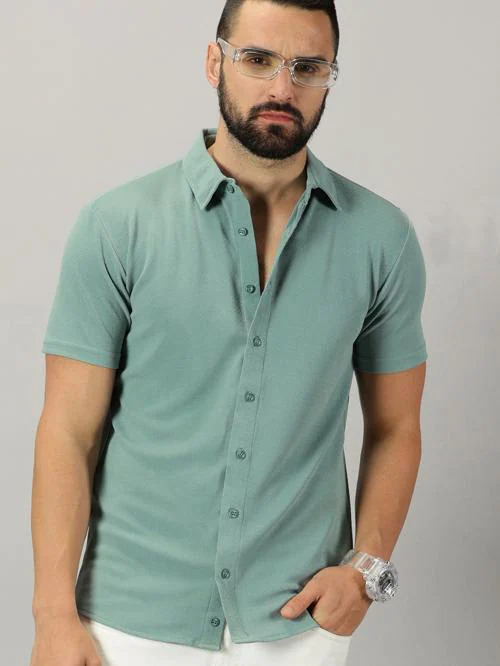 Gespo Solid Moss Green Spread Collar Half Sleeve Casual Shirt