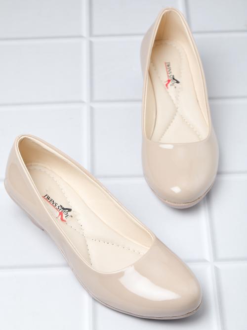 TWINSSHOE Cream Bellies for Women