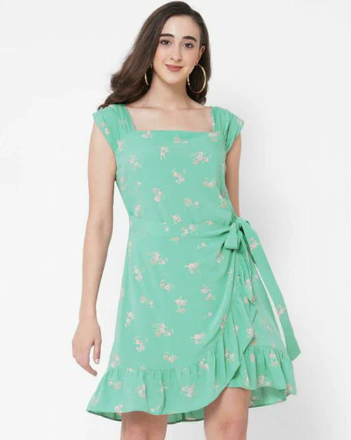 Papa Brands Women Green Floral Viscose Fit And Flare Dress