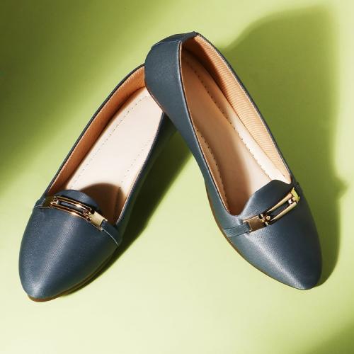 flat bellies footwear