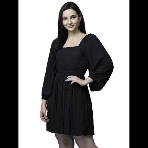 TPH Women Green Rayon Solid Single Fit And Flare Dresses