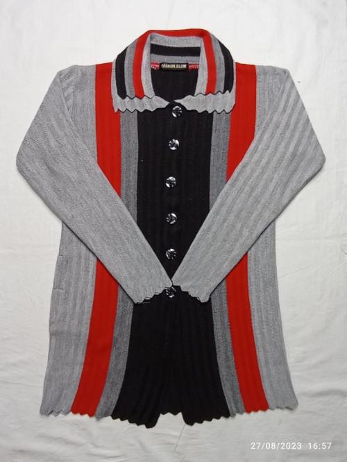 CLAPTON FULL SLEEVE CREW SWEATER FOR WOMEN ( COLOR - GREY )