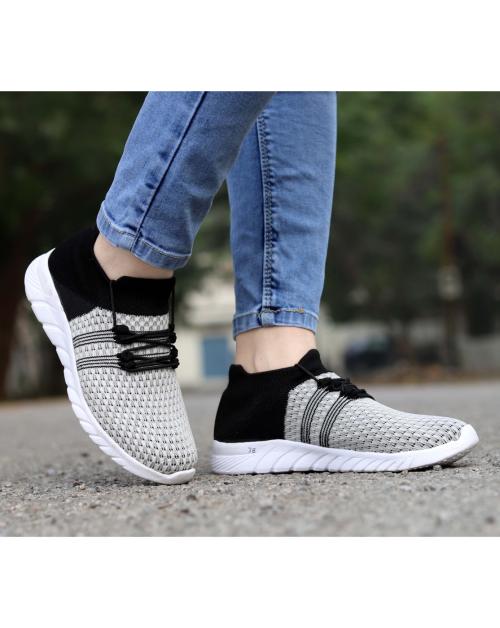 Buy KAVSUN Smart And Trendy Sports Shoe For Women Online at Best Prices in India JioMart.