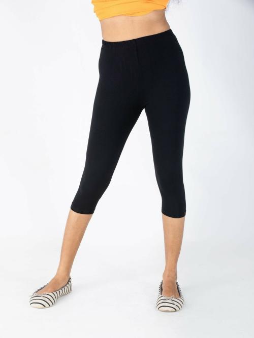 Indian Flower Women Black Capri Leggings